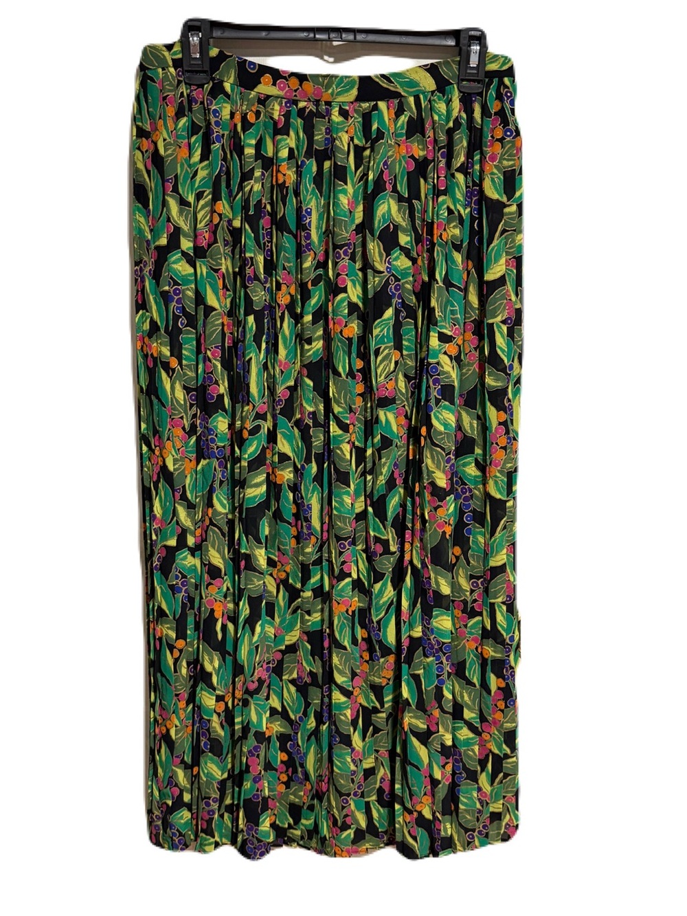Vintage Pleated Black Fruit Maxi Skirt